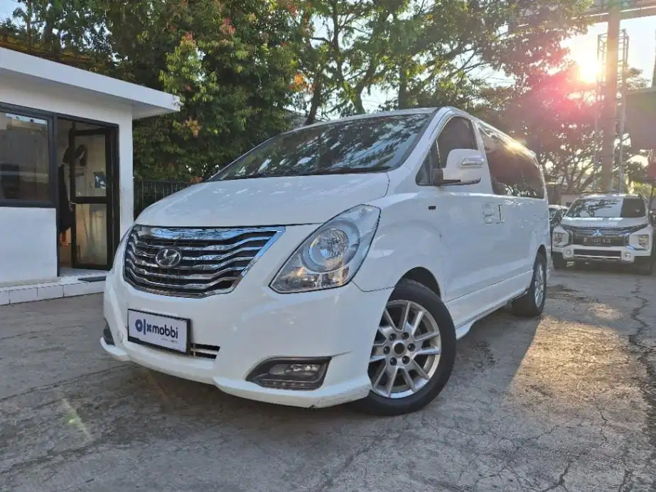 [OLXmobbi] DP 40 JUTA - Hyundai H-1 2.5 CRDi XG Solar-AT 2015