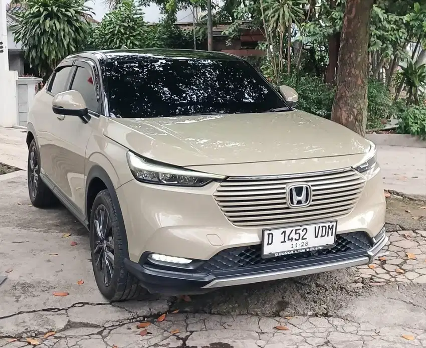 New HRV SE 1.5 AT 2023 Panoramic LowKM 25rban RECORD HONDA BANDUNG