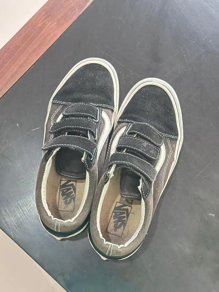 Dijual sepatu vans made in vietnam