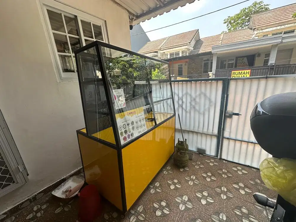 Gerobak Etalase eks jual kue