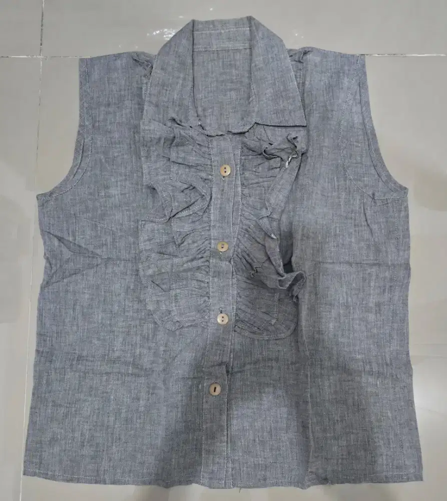 Pakaian Bekas Wanita