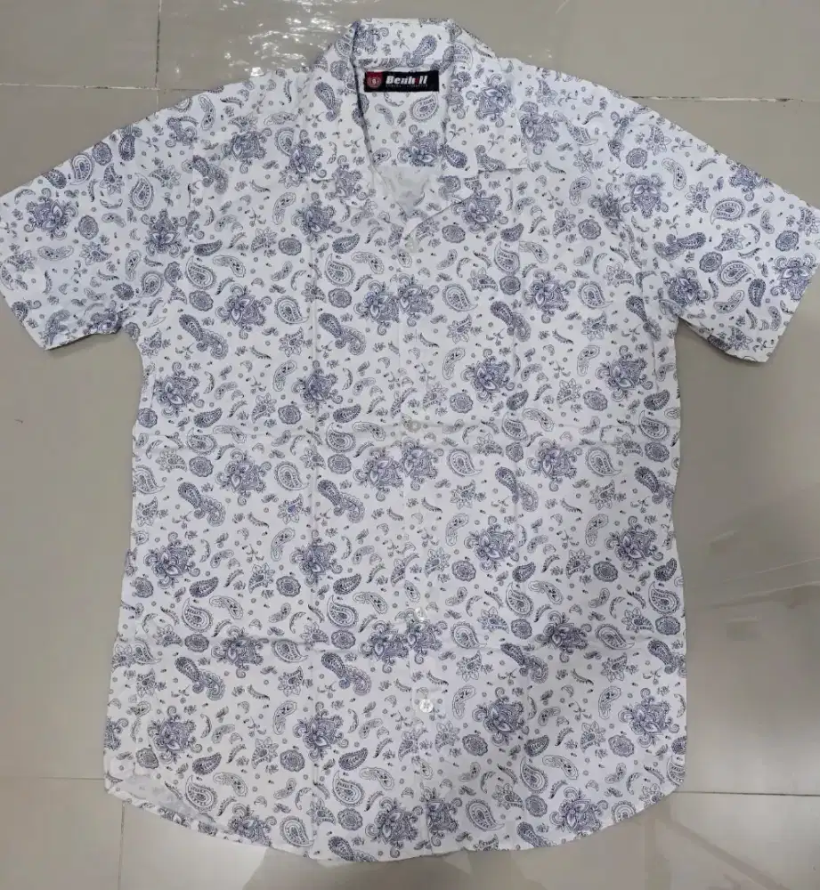 Pakaian Bekas Pria Bagus