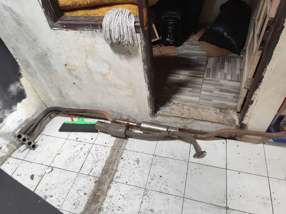 1 set knalpot racing ORD bekas pemakaian yaris TRD 2018