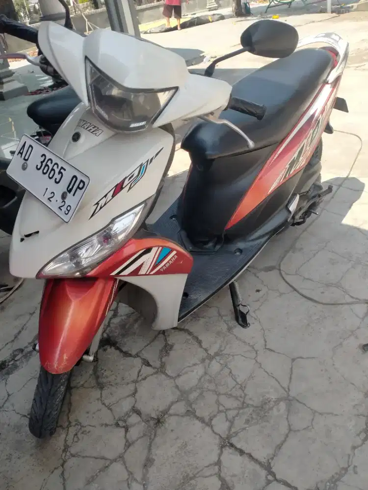 Mio j 2014st mesin bagus original ex wanita