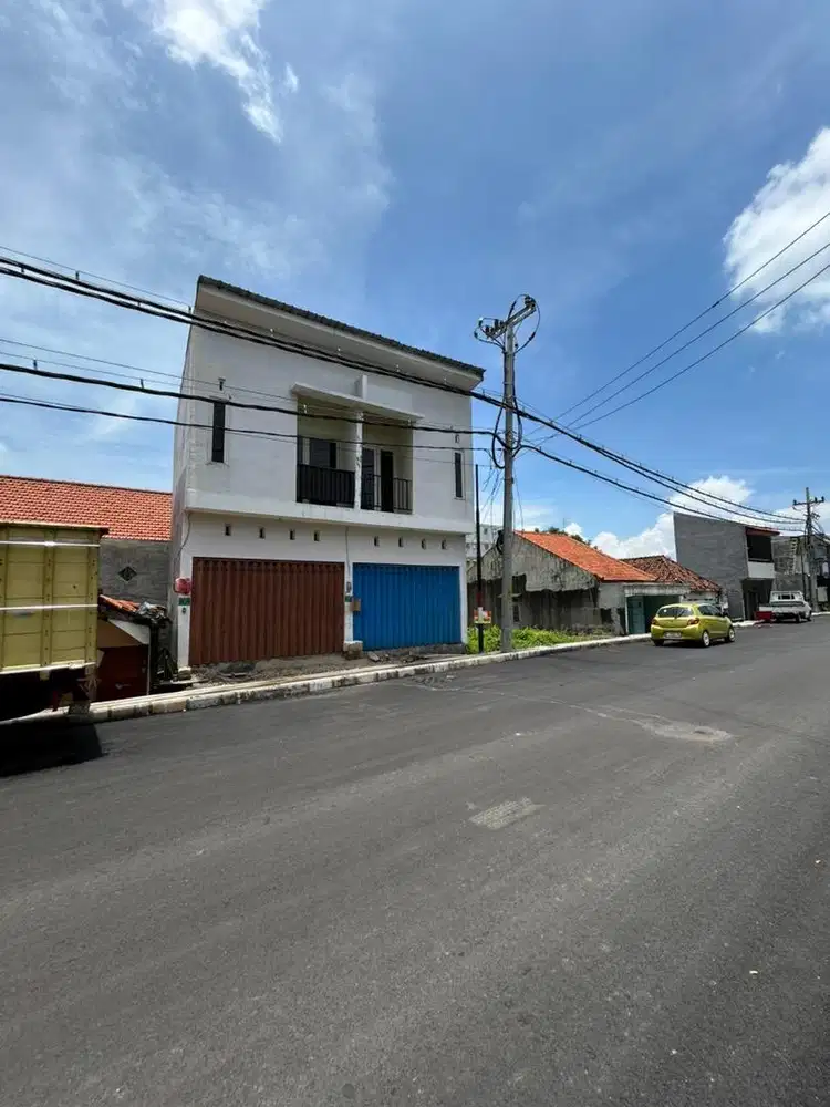 Disewakan ruko 2 lt kondisi baru lokasi strategis frontage sidoarjo