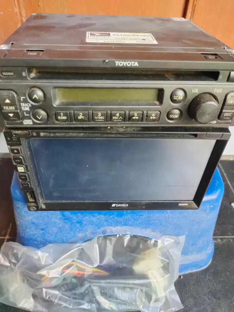 Double din & single din