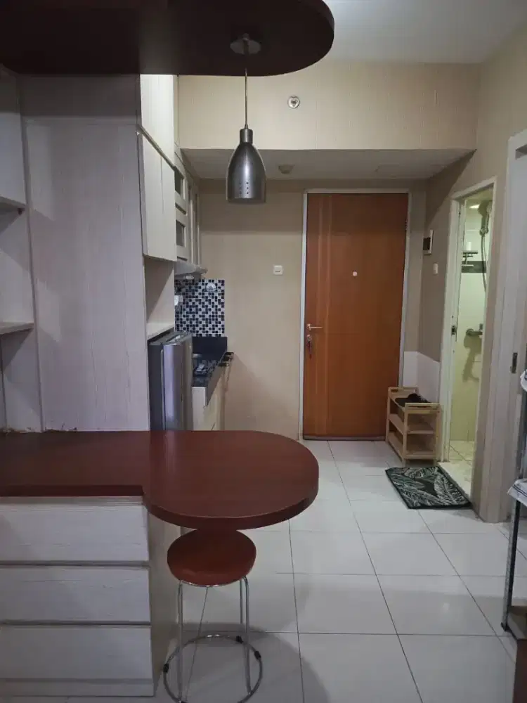 Disewakan Apartemen Puncak Permai 2BR Full Furnised Terawat