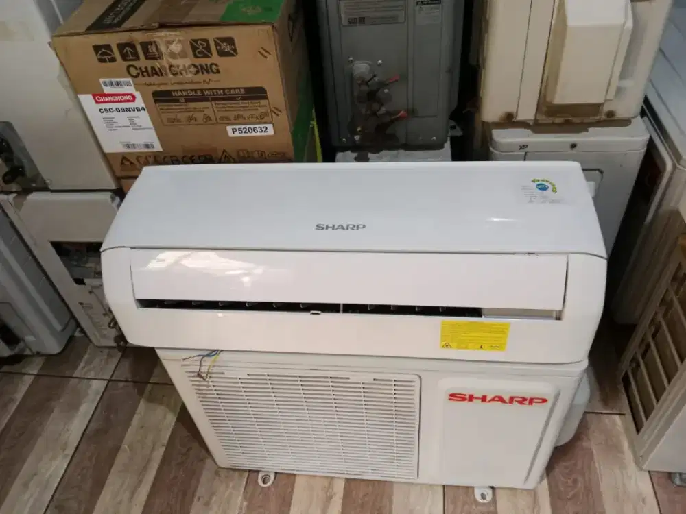 Ac bekas Sharp r32 1/2pk + pasang garansi