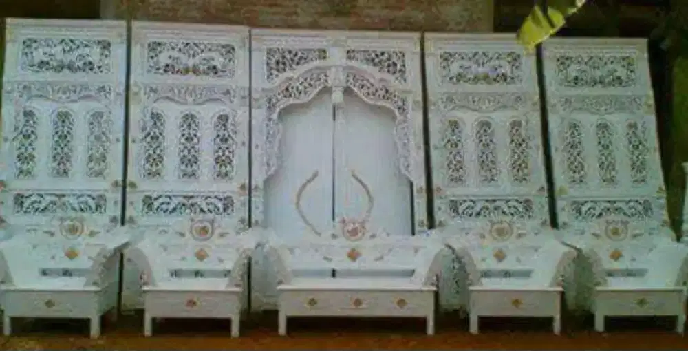 second 1 set gebyok dan kursi warna putih