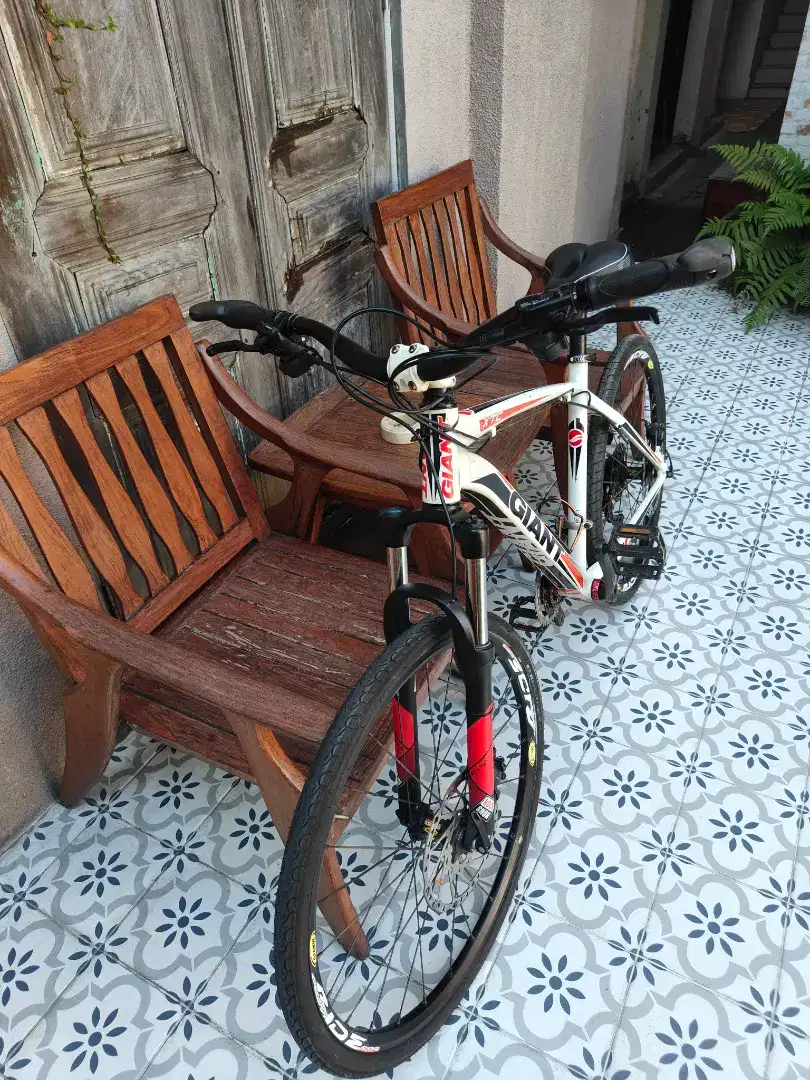Giant xtc alux 3 x 10 speed rd xt