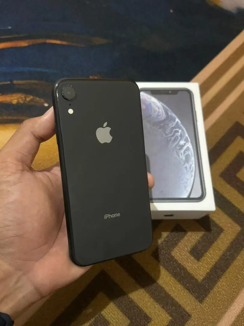 Iphone xr 64gb Jaringan XL/AXIS ONLY