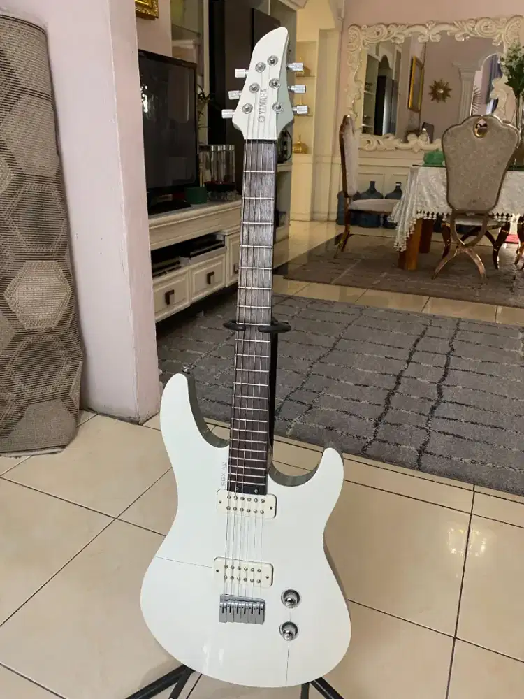 GITAR ELEKTRIK YAMAHA RGXA2 (WARNA PUTIH)