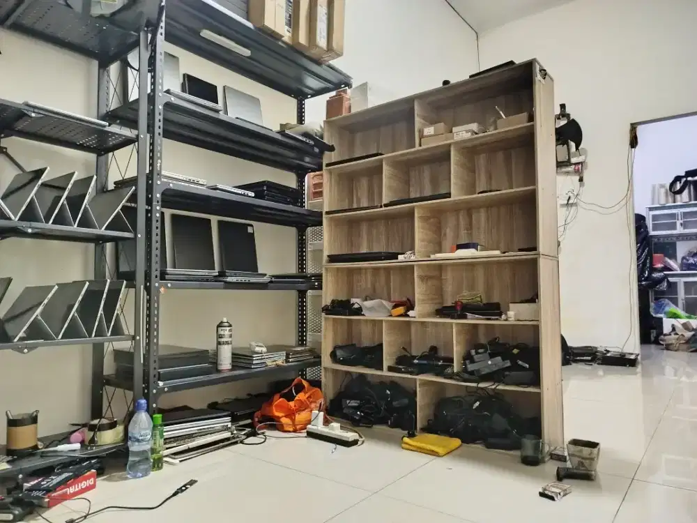 Terima jual beli laptop second bergaransi