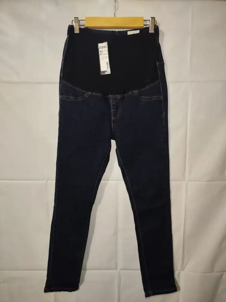 Celana hamil / mengandung