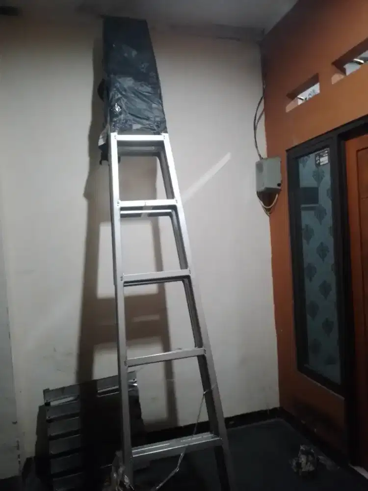 TANGGA LIPAT BAJA RINGAN 3M KOKOH&KUAT SERTA TEBAL