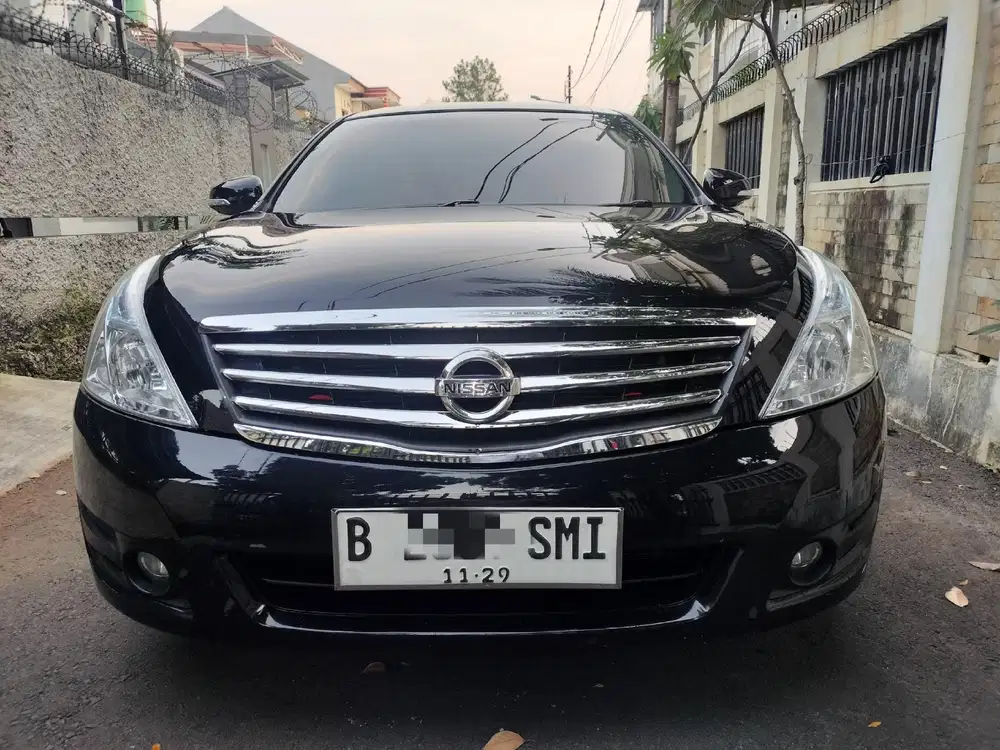 (Tdp20jt)Nissan Teana 2.5 XV CVTronik Th 2009 Hitam kondisi Siap Pakai