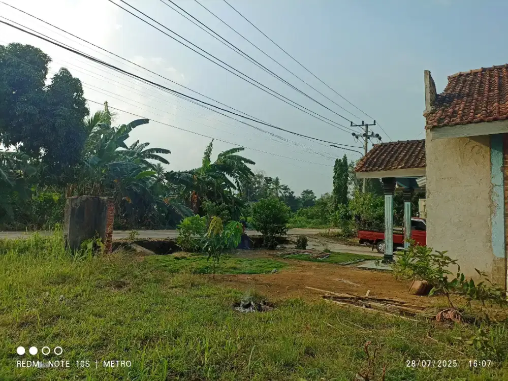 Tanah Pinggir Jalan Utama Kota Metro