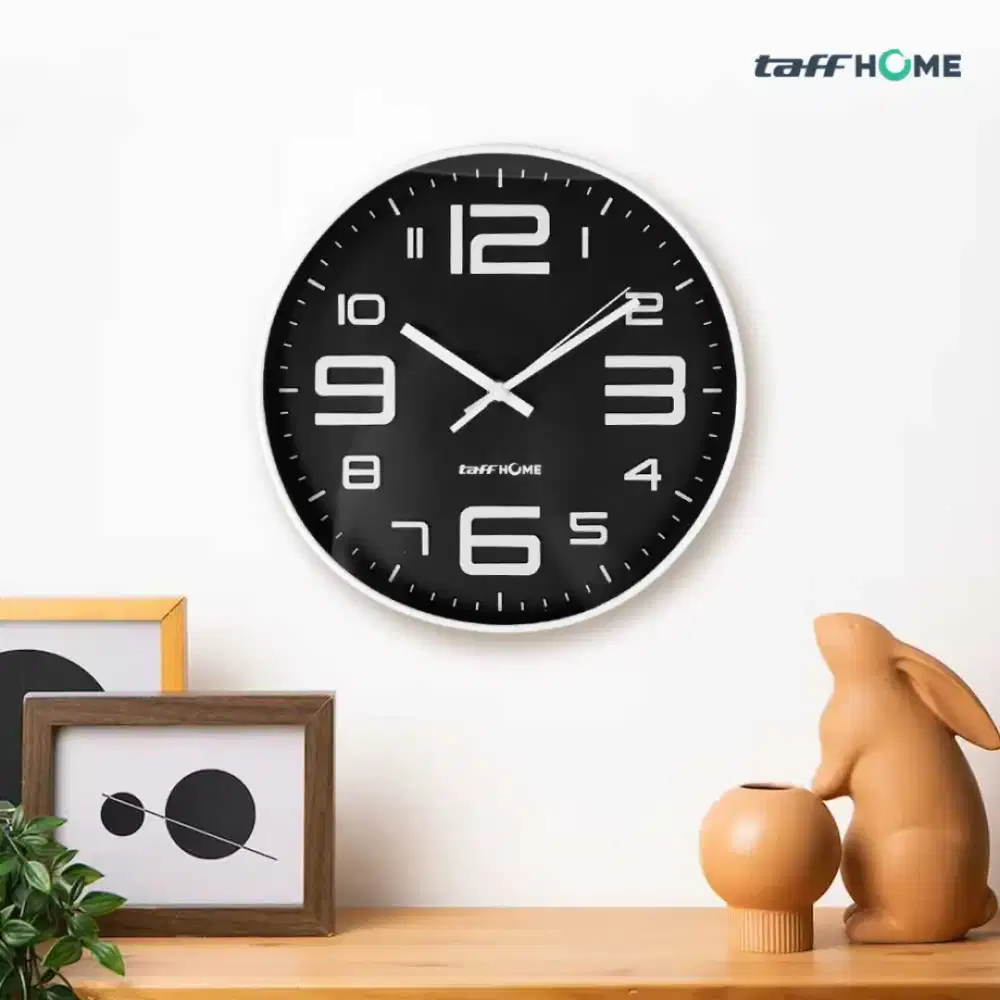 Jam Dinding Simple Estetik