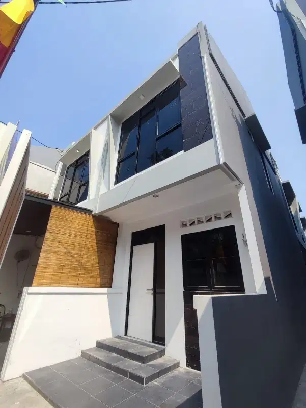 rumah baru 2 lantai di gang kembang sepatu johar baru Jakarta pusat