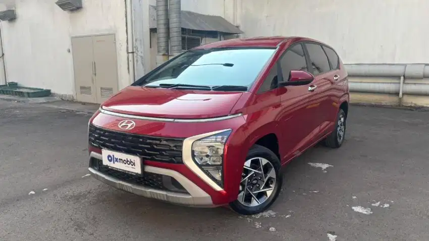 Like New TDP 11JT Hyundai Stargazer 1.5 Prime Bensin-AT 2022 Merah