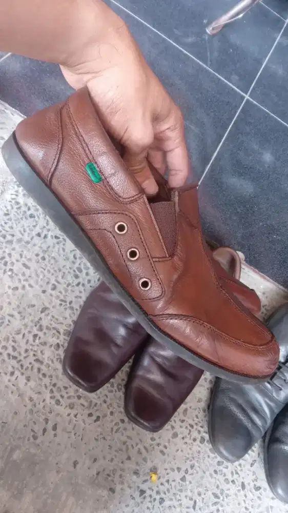 Sepatu formal casual