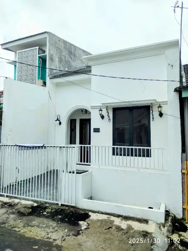 Rumah full renovasi siap huni