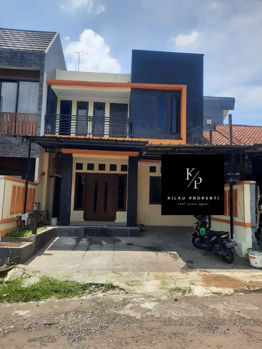 Dijual Rumah 2,5 Lantai di Perumahan Taman Kenari Nusantara Cibubur