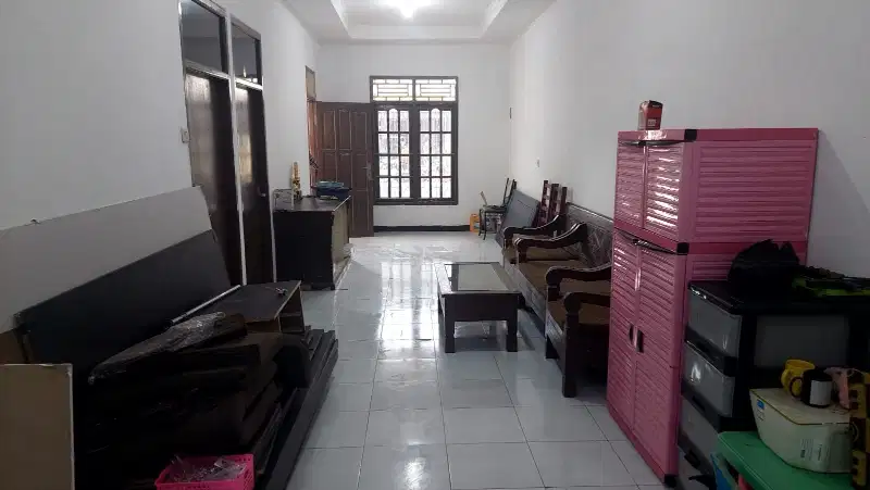 dijual cepat rumah di harapan indah Bekasi