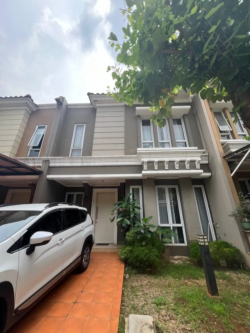 Dijual Rumah Cluster Karelia Sumarecon Serpong Lokasi Strategis