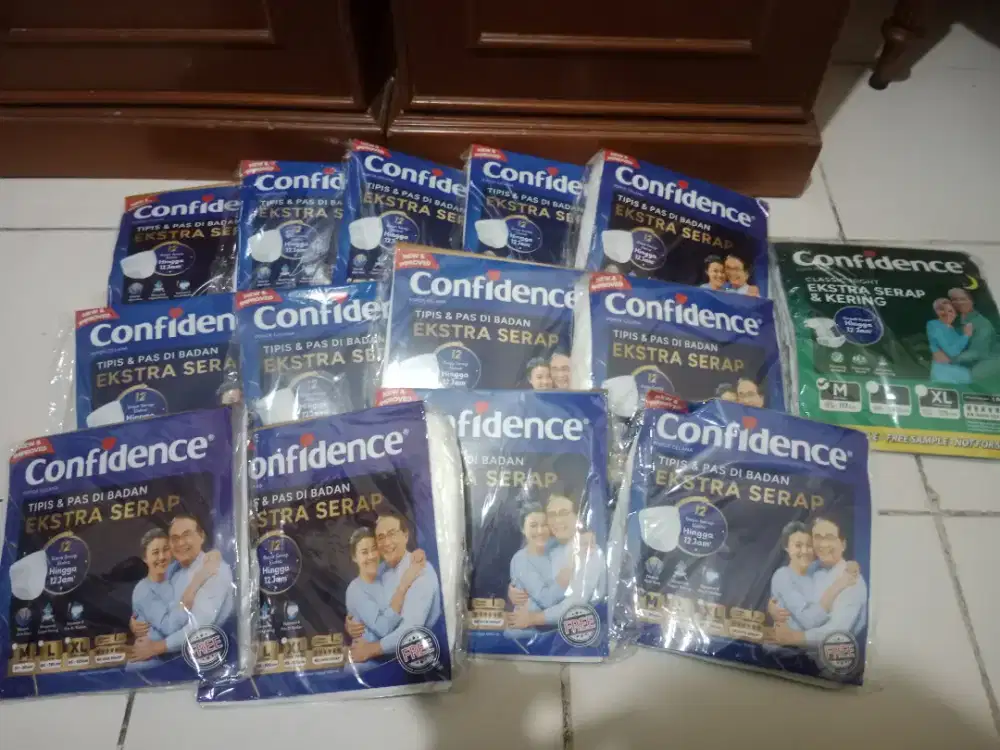 Pempers dewasa size M celana merk confidence