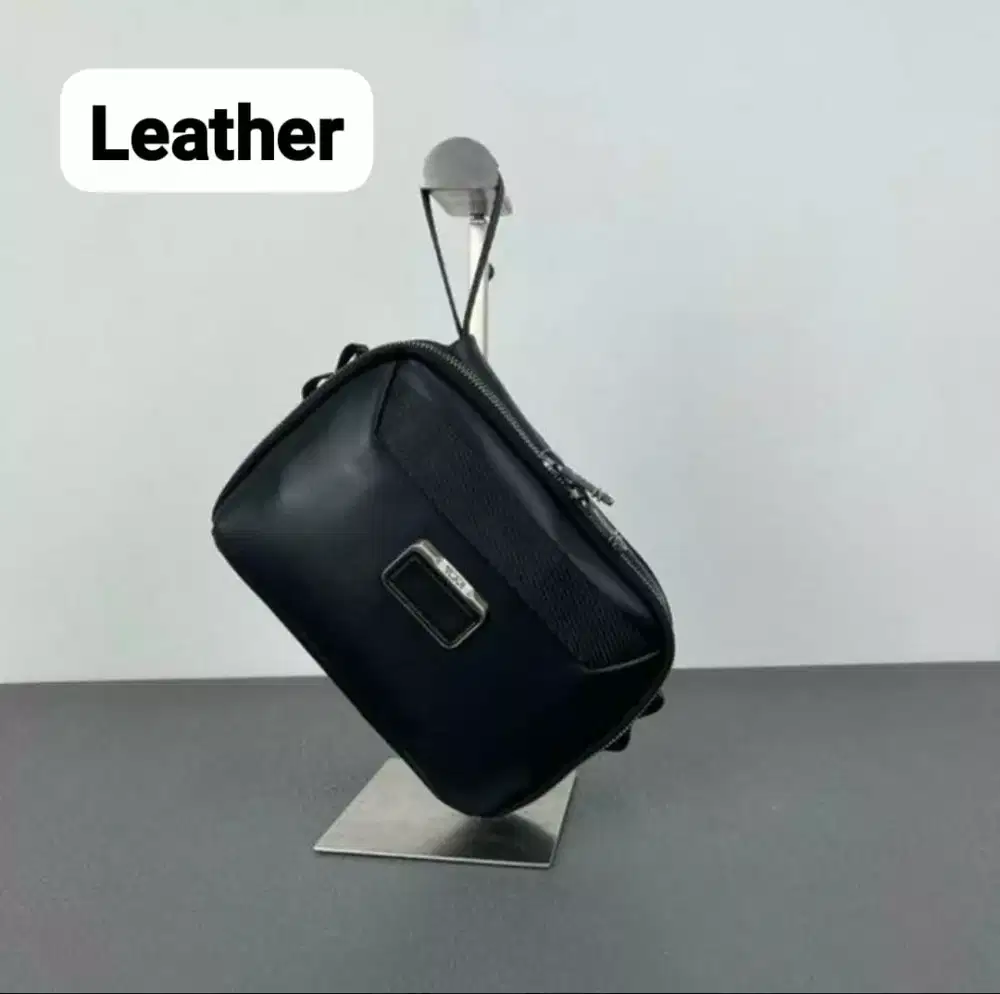 Tas Tumi Mayport Clutch Crossbody Handbag Selempang Leather Black