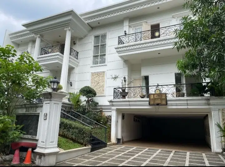 Rumah Mewah Kawasan Premium BSD City