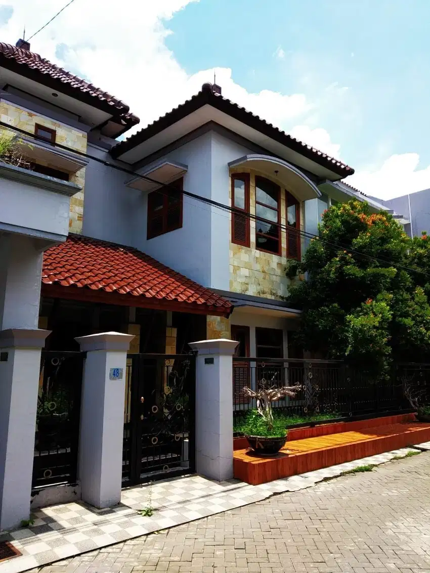 Dijual Rumah Ketintang Baru
