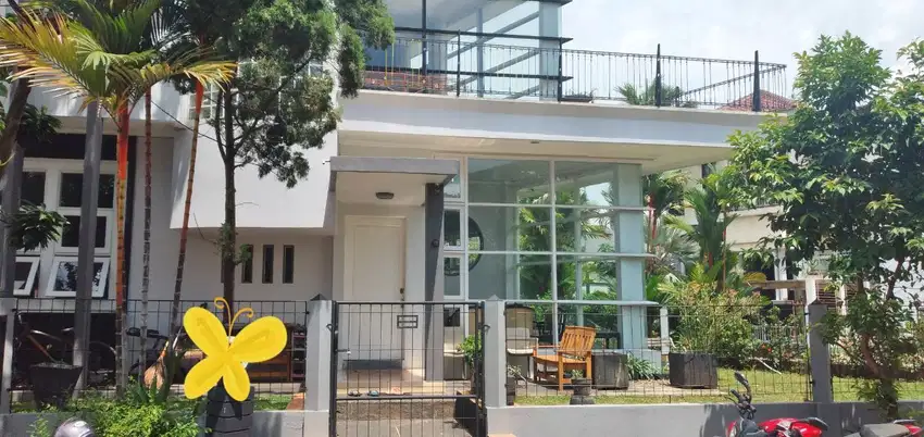 Rumah Luas 3 Lantai di Purigading Strategis Dekat Tol Jatiwarna