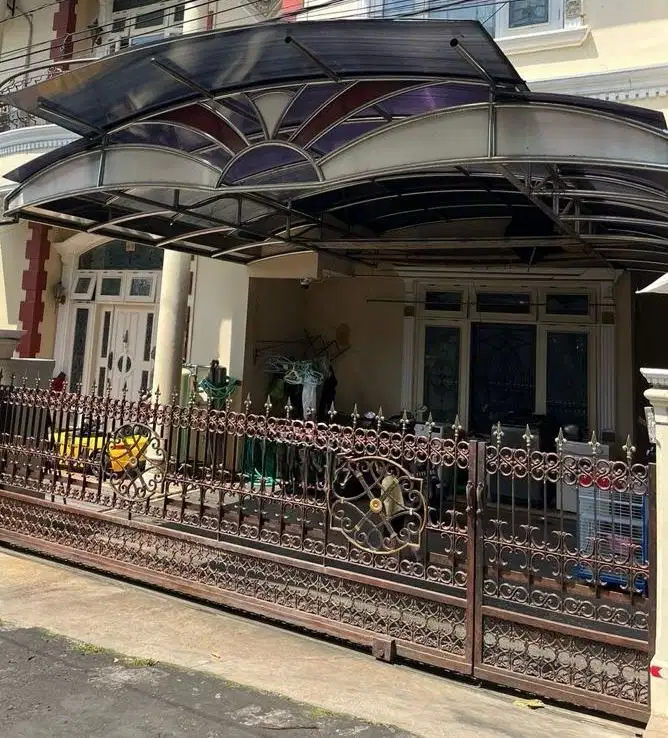 DIJUAL RUMAH DI JL BUKIT TEMBAKAU SEMARANG  --YC