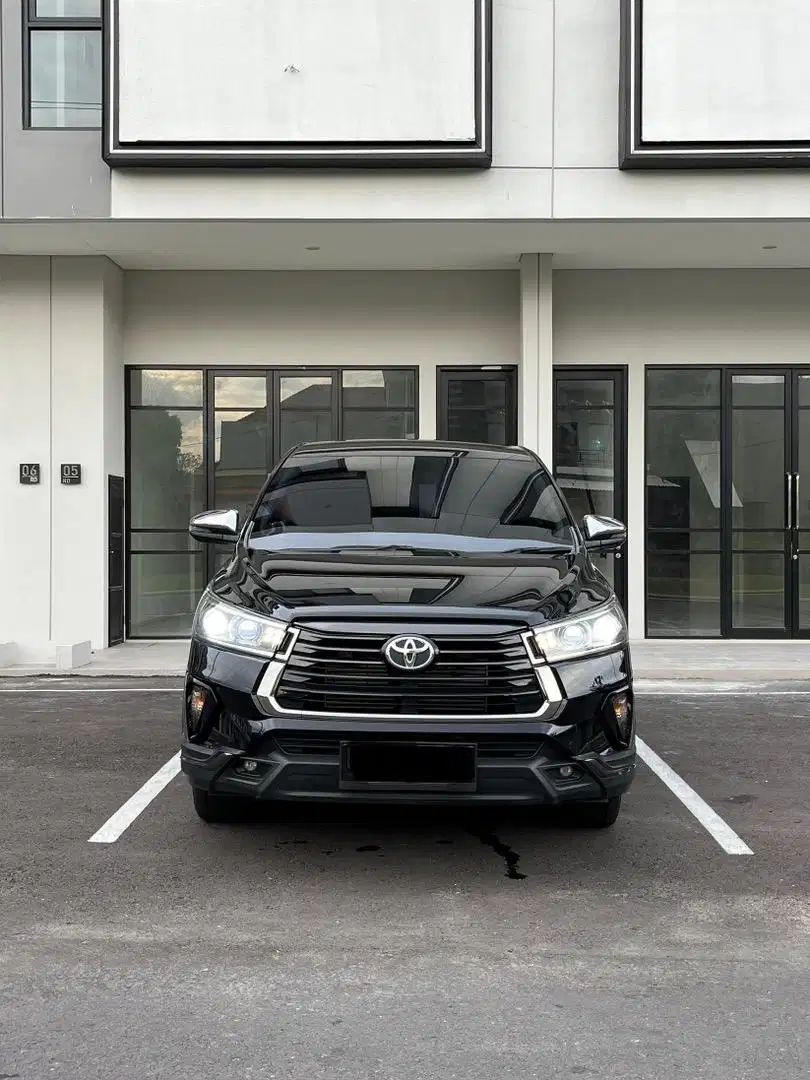 Jual Cepat !! Innova Venturer diesel matic 2022 akhir kondisi istimewa