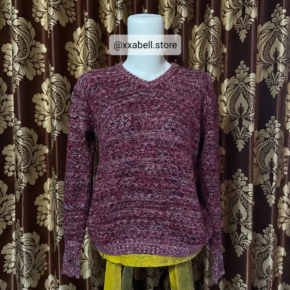 preloved like new baju atasan sweater rajut cewek