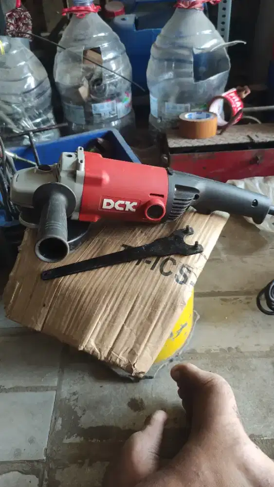 GERINDA TANGAN 6 INCH DCK KSM150A ANGLE GRINDER 1200 WATT