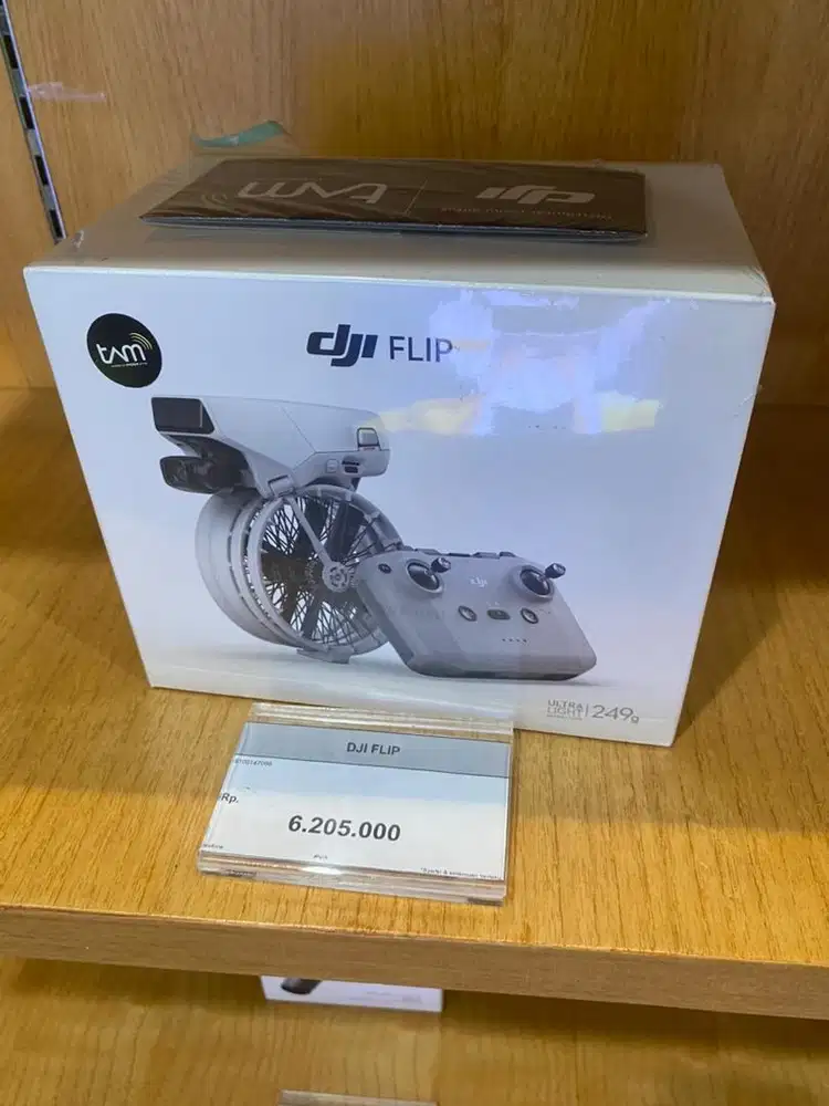 DJI FLIP camera