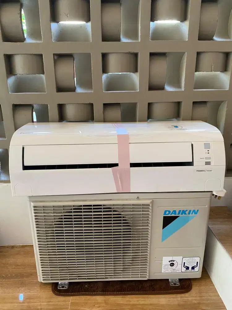 AC DAIKIN 1PK RC25NV14