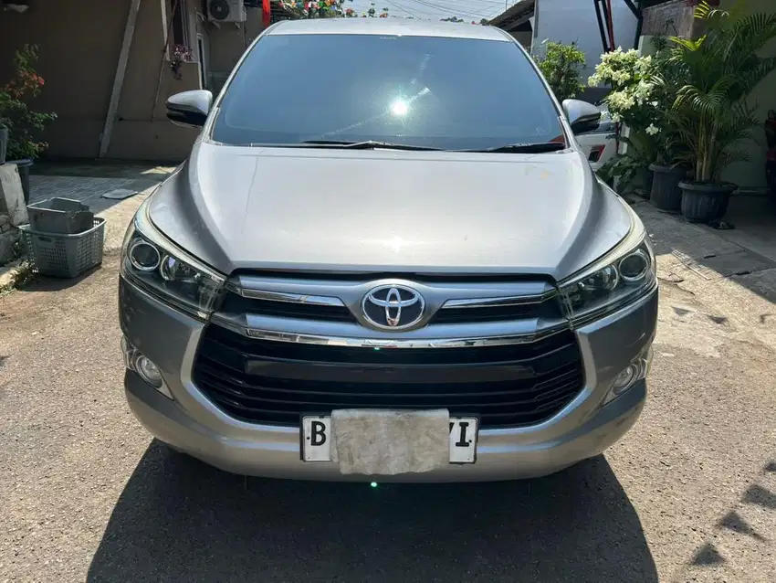 Innova Reborn A/T Bensin Type V Luxury