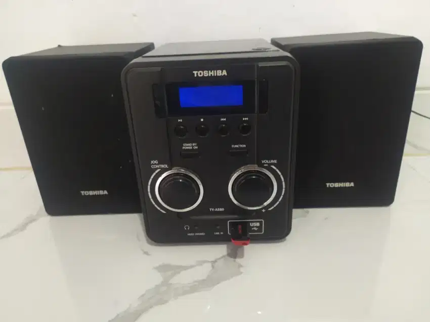 Toshiba USB mp3 WNA CD/USB micro Component system