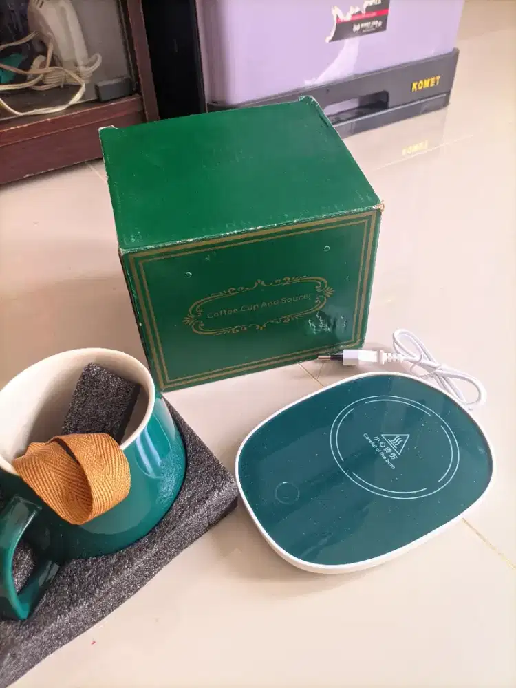 Mug Cangkir Penghangat Elektrik