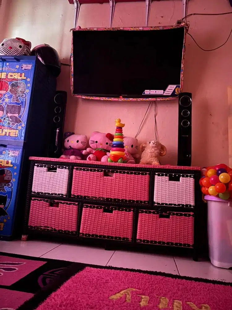 Meja Laci Rotan Sintetis Jasmine