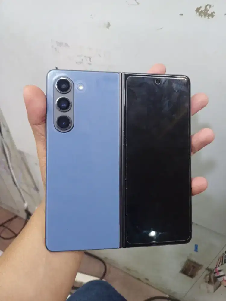 Samsung galaxy Z fold 5 12/512  fulset