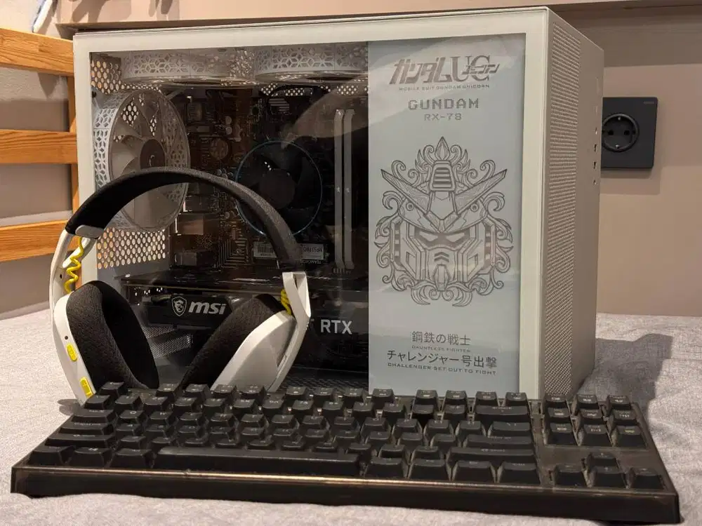 GAMING PC RTX 3060 INTEL I7 + KEYBOARD + HEADSET
