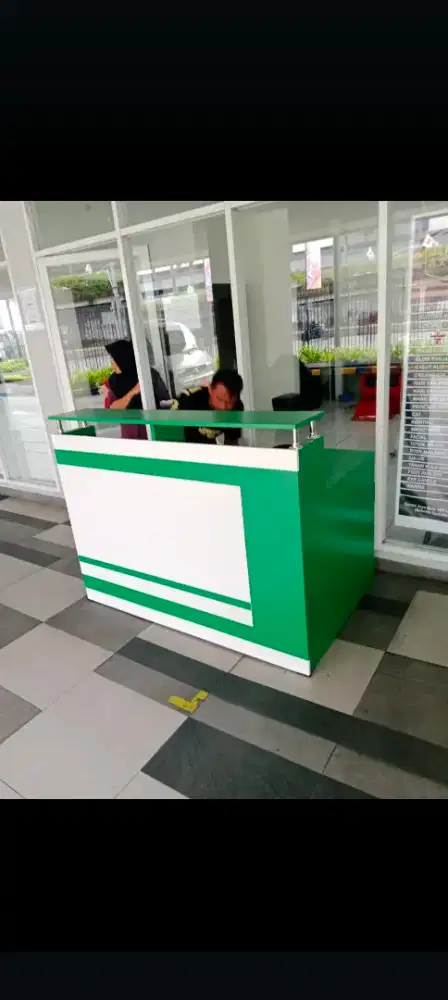Meja Resepsionis/ Meja kasir/ Meja Klinik