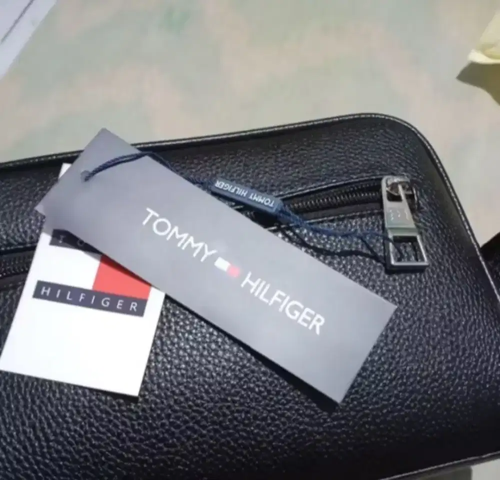 Clutch Tommy Hilfiger