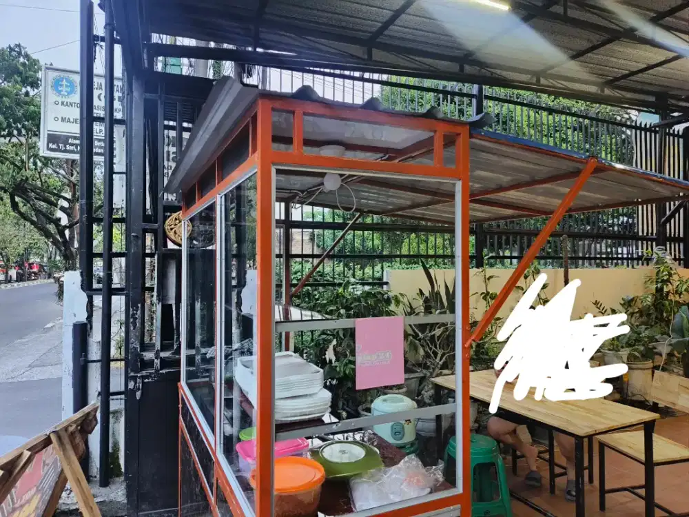 Stealing jualan, etelase jualan