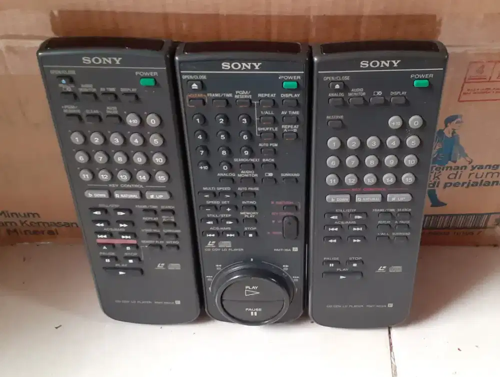 Remote Laserdisc sony RMT-M13A, RMT-16A (3 Pcs)